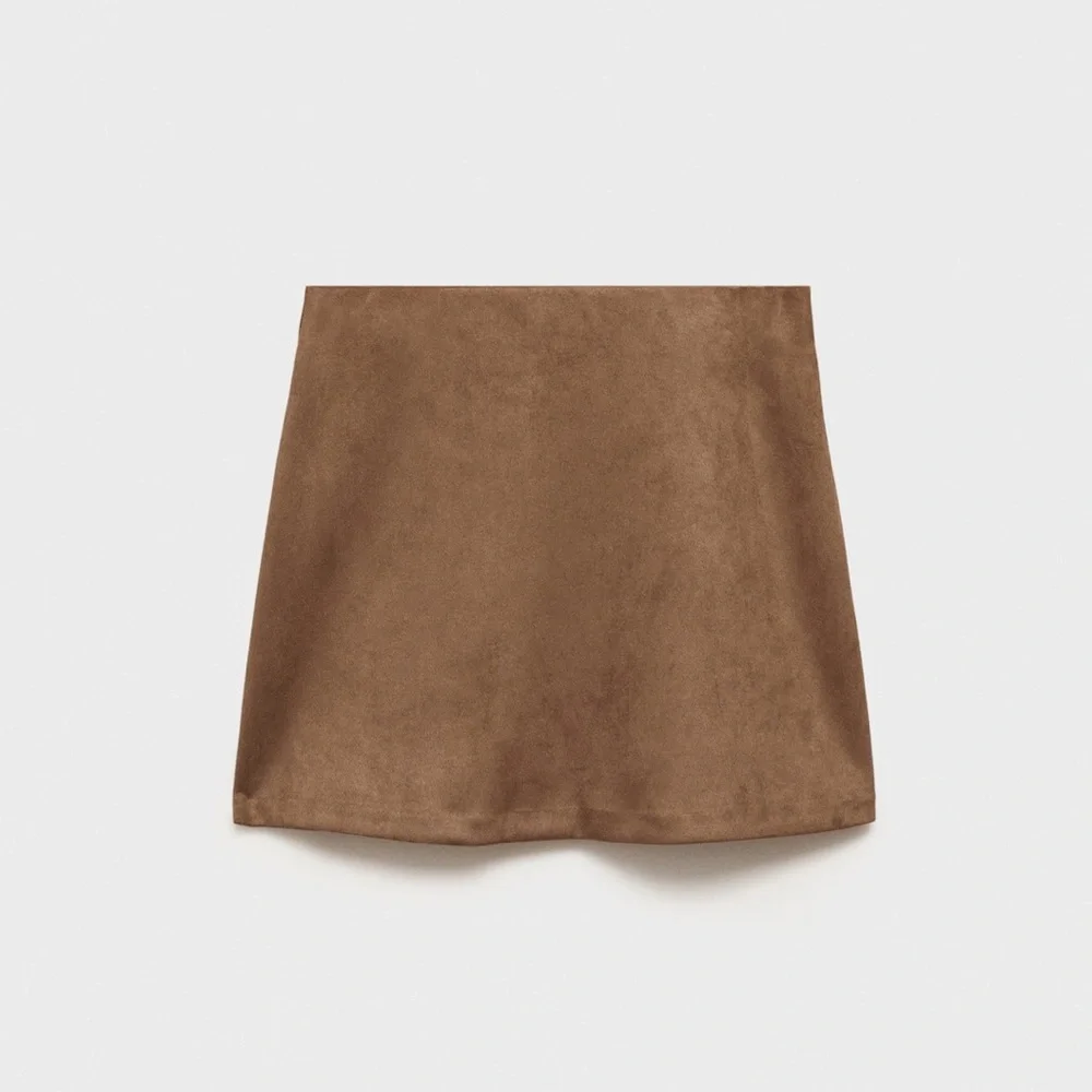 NWT MANGO Suede-Effect Mini Skirt